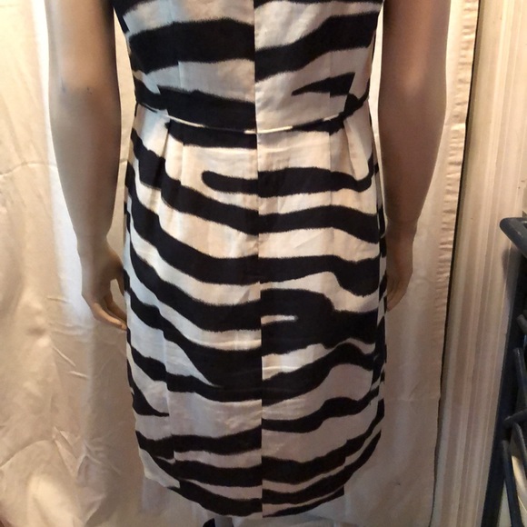 Banana Republic Linen Animal Print Dress - Picture 9 of 14